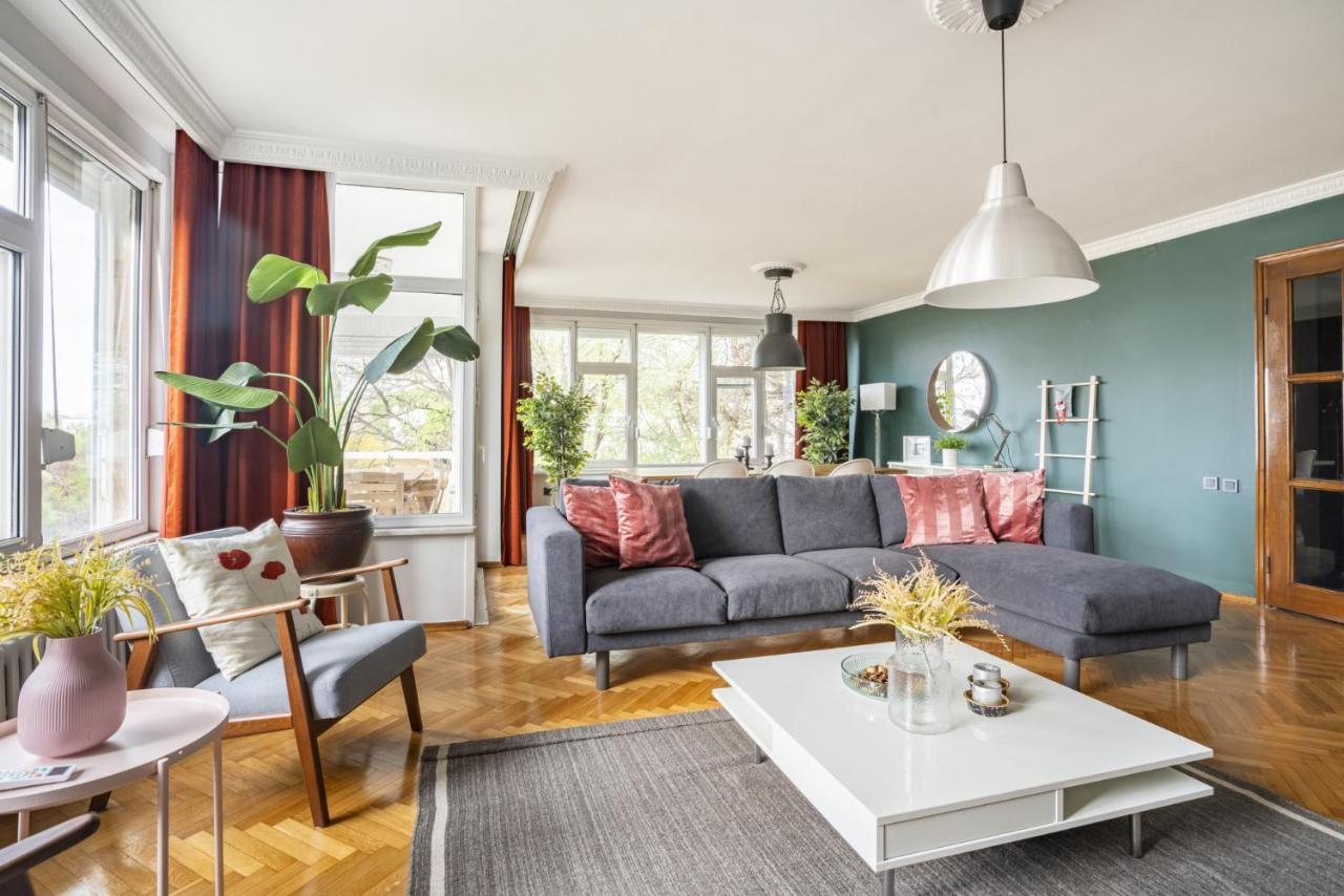 Spacious Flat Near Caddebostan Coast Apartment อิสตันบูล ภายนอก รูปภาพ